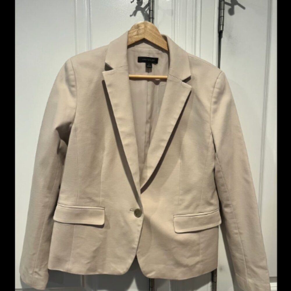 Ann Taylor - One-Button Blazer in Stretch Cotton